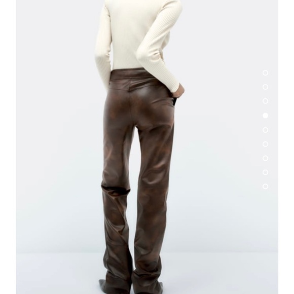 Zara faux leather high waisted pants with pockets - Picture 4 of 11